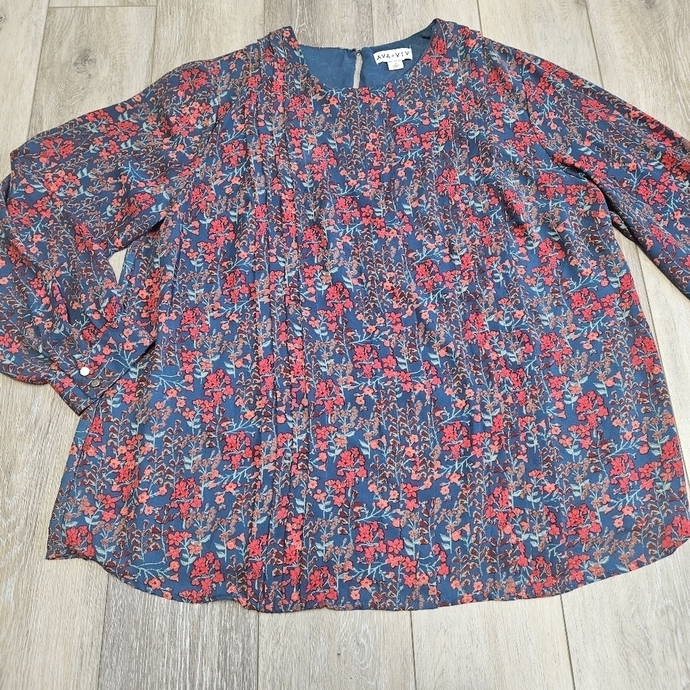 Ava & Viv Floral Pintuck Long Sleeve Relaxed Fit Blouse Women's 1X Plus Blue